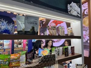 aT, 수산식품 수출 규제 대응에 최대 5000만원 지원